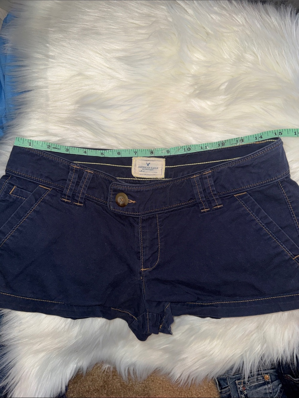 American Eagle Outfitters Navy Low-Rise twill cotton Shorts size 6